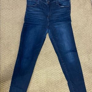 Abercrombie & Fitch Super Skinny Jeans